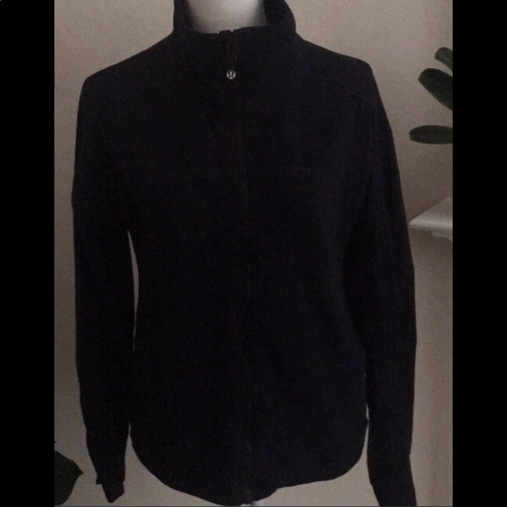 Lululemon Classic sports Jacket 🍋
